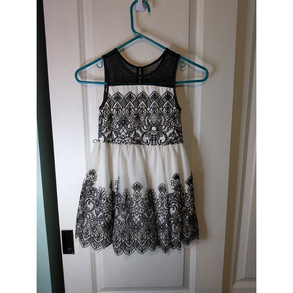 Childrens Place Girls Black White Embroidered Tulle Party Dress Size 6